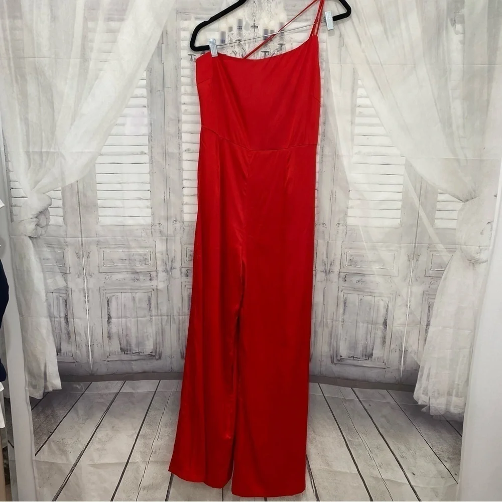 sugar + lips Medium Solid Red Satin One Shoulder Jumpsuit Sleeveless Cocktail - Picture 4 of 6